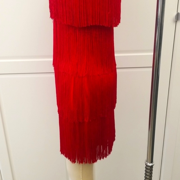 ❤💃 Aidan Mattox Red Fringe Embellished High Neck Dress💃 - Picture 8 of 11